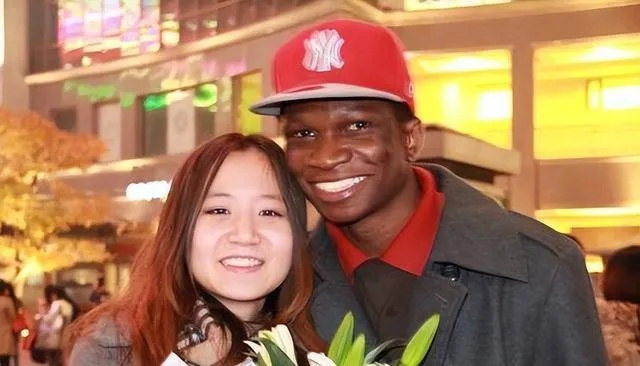 河南人围黑人的相关长尾关键词有哪些 河南人围黑人的相关长尾关键词有哪些