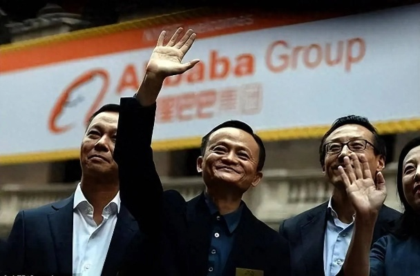 阿里巴巴与恒大:一场商业风暴中的情感共鸣与反思 阿里巴巴与恒大:一场商业风暴中的情感共鸣与反思