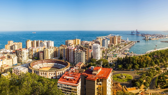 马拉加:阳光海岸的隐藏宝石,你不可错过的西班牙天堂 马拉加:阳光海岸的隐藏宝石,你不可错过的西班牙天堂