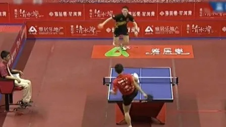 张继科用脚得分:国乒传奇的惊艳瞬间,网友直呼“太秀了”! 张继科用脚得分:国乒传奇的惊艳瞬间,网友直呼“太秀了”!