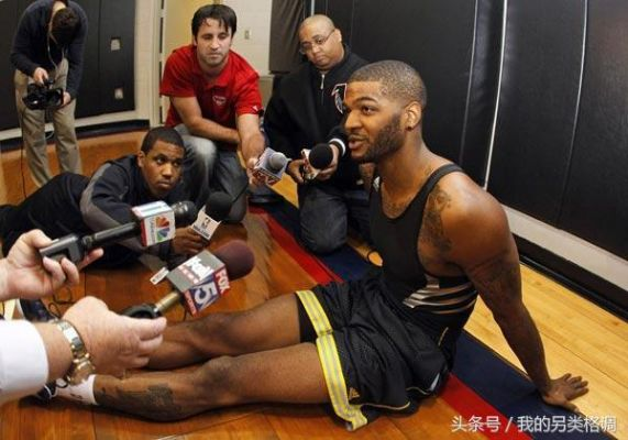 鹰王史密斯:从街头篮球到NBA传奇的励志故事 鹰王史密斯:从街头篮球到NBA传奇的励志故事