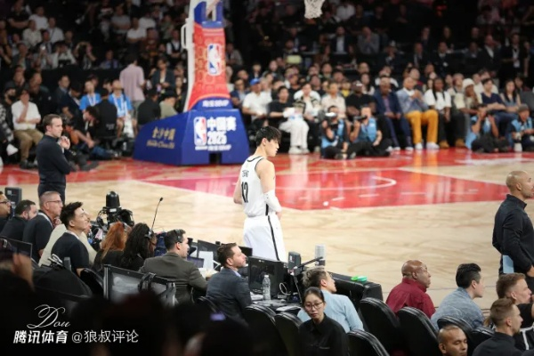 NBA企鹅新闻:赛场背后的故事 NBA企鹅新闻:赛场背后的故事