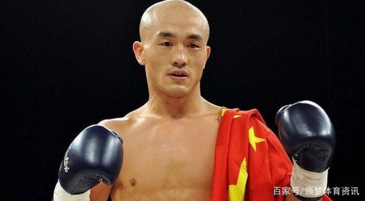武僧一龙力克泰拳王:一场震撼人心的中泰武术巅峰对决 武僧一龙力克泰拳王:一场震撼人心的中泰武术巅峰对决