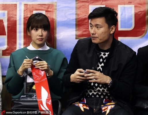 郜林妻子王晨:从校花到贤内助,我的幸福人生与足球无关 郜林妻子王晨:从校花到贤内助,我的幸福人生与足球无关