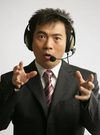 黄健翔博客:一位体育评论员的激情与思考 黄健翔博客:一位体育评论员的激情与思考